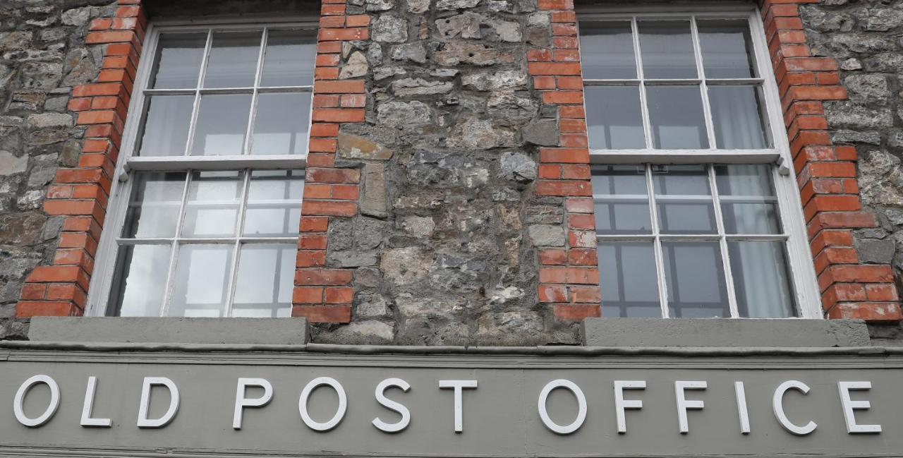 斯拉尼 Old Post Office酒店 外观 照片